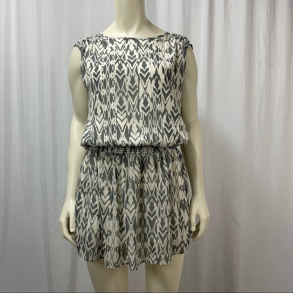Gap Chevron Print Mini Dress Elastic Waist Sleeveless, Size XS